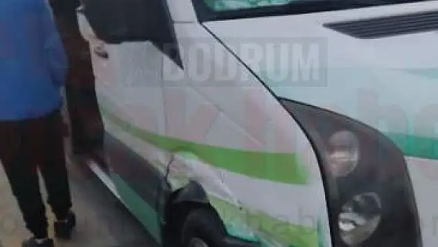 Bodrumspor Taraftarlarını Taşıyan Minibüs Yolda Kaza Yaptı