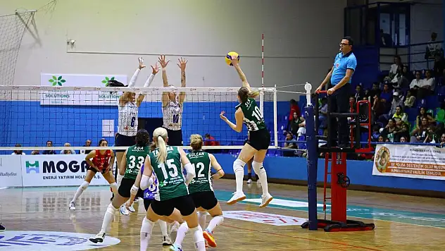 'Bodrum'un İncileri' Bozüyük Belediyespor'a Kaybetti