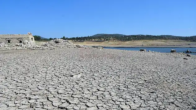 Bodrum'un Suyunu Karşılayan Mumcular Barajı'nda Su Bitti