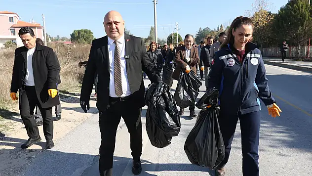 Büyükşehir'den 13 ilçede çevre temizliği seferberliği