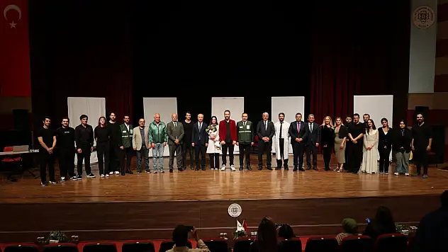 Büyükşehir'den bağımlılıkla mücadeleye sanatla destek !
