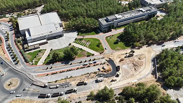 Büyükşehir kamu kurumlarıyla iş birliğiyle ulaşımı güçlendiriyor