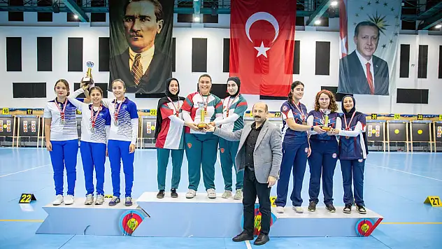 Büyükşehir okçuları Türkiye ikincisi