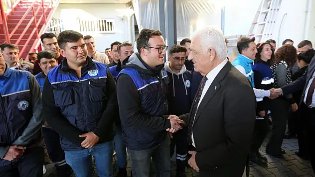Büyükşehir Personeline Yüzde 17,56 Ek Zam