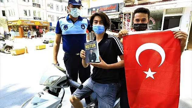 Büyükşehir'den Gençlere Nutuk ve Türk Bayrağı