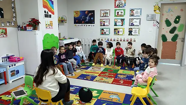 Büyükşehir'in Gündüz Bakımevleri ile Ailelerin Yanında
