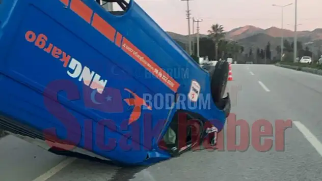 Buzlanma Sebebi İle Kaza Peş Peşe Geldi