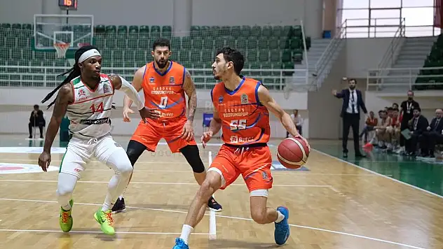 Çağdaş Bodrum Süper Lig Yolunda İlerliyor