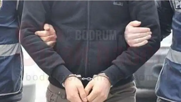 Çaldıklarını Gömerken Yakalandı