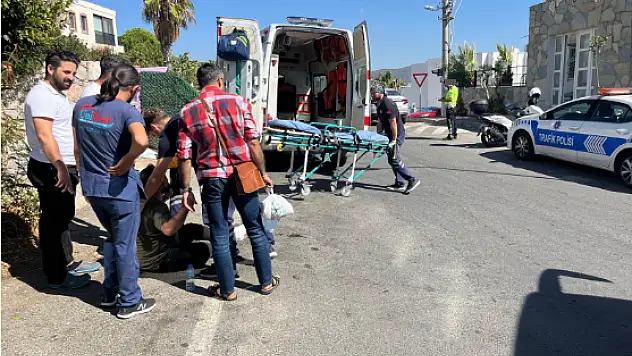 Çarptığı Yaralıyla İlgilenmedi, Tamirci Çağırdı