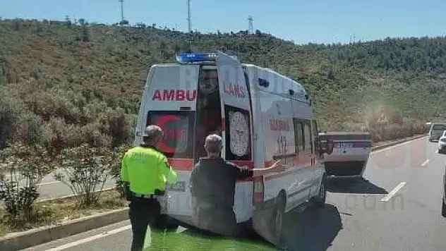 Çekici İle Araç Çarpıştı, Kazada 1 Kişi Yaralandı