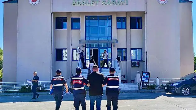 Çeşitli Suçlardan Aranan 2 Kişi Yakalandı