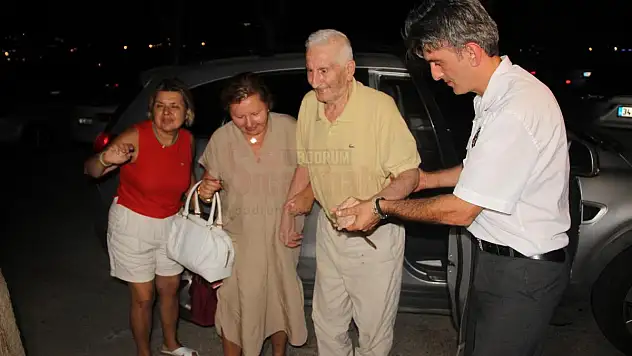 Çevik Bir Cezaevinden Çıkıp Bodrum'daki Yazlığına Geldi