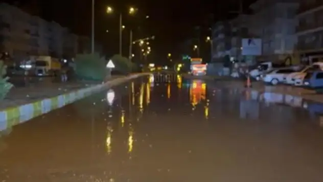 Çevre Yolu Yağış Sonrası Göle Döndü