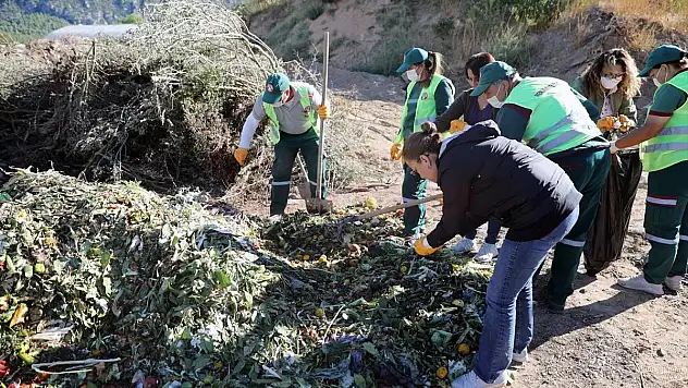 Çevresel Atıklar Gübreye Dönüştürülüyor