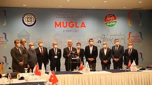 CHP'li 11 Büyükşehir Belediye Başkanları Toplantısına  Genel Başkan Kemal Kılıçdaroğlu'da Katılıyor