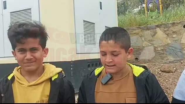 Çocuk Parkımızdan Elinizi Çekin