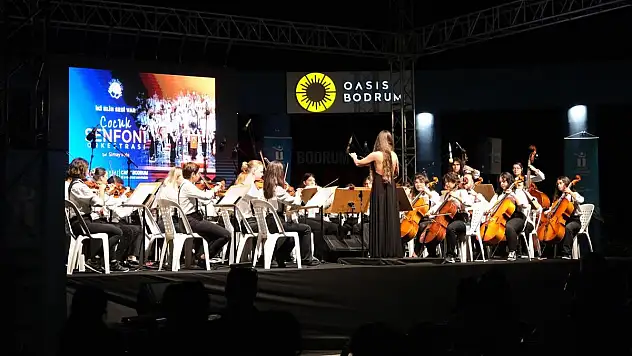 Çocuk Senfoni Orkestrası Bodrum'da Seyirciyle Buluştu