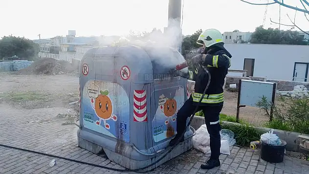 Çöp Konteynerda Çıkan Yangın Söndürüldü