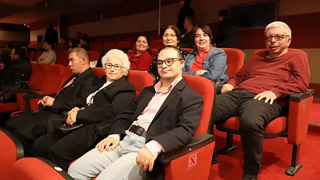 Cumhuriyet coşkusunu sinema perdesine taşıdı