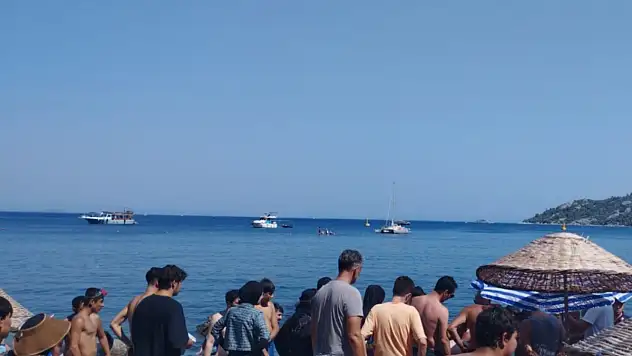Denizde boğulan genç hayatını kaybetti