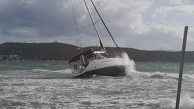 Denizde Fırtına Etkili Oldu