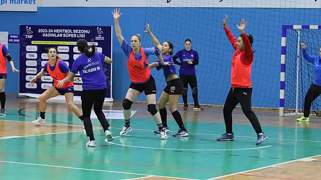 Denizin Kızları Avrupa'nın 8 Takımı Arasında Olmak için Oynayacak