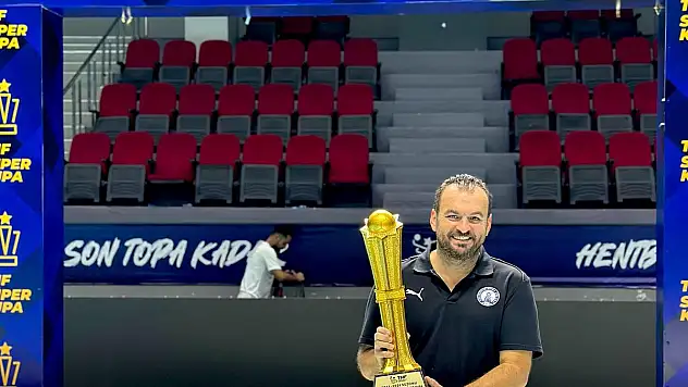 Denizin Kızları İlk Yarıyı Yenilgisiz Lider Tamamladı!