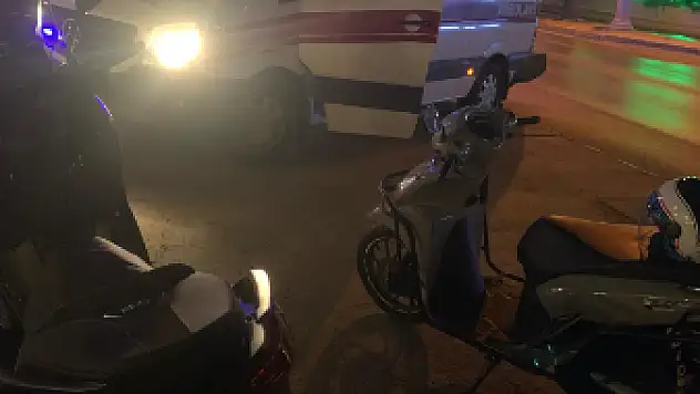 Dikkatsizlik Kazaya Sebep Oldu, 1 Yaralı