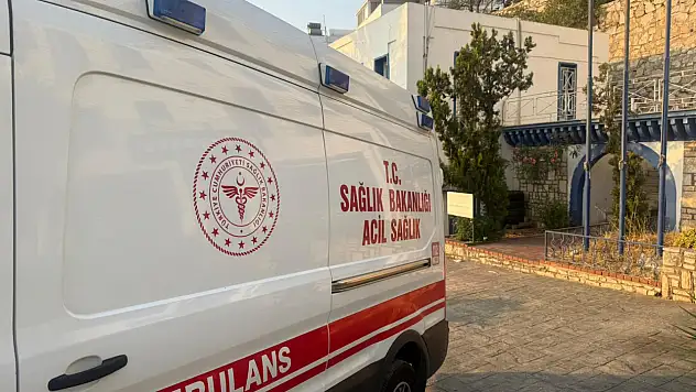 Motosikletin hakimiyetini kaybeden sürücü kaza yaptı