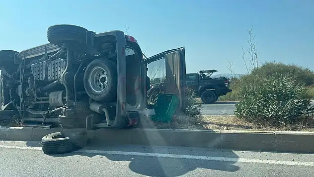 Direksiyon Hakimiyetini Kaybedip Kaza Yaptı