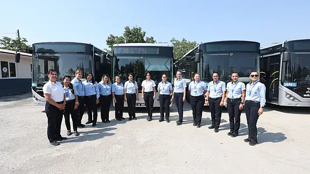Direksiyon kadın şoförlerin elinde