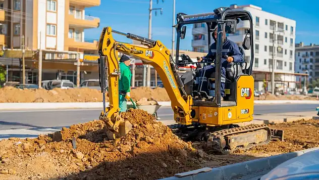 Bozulan yollar onarılıyor