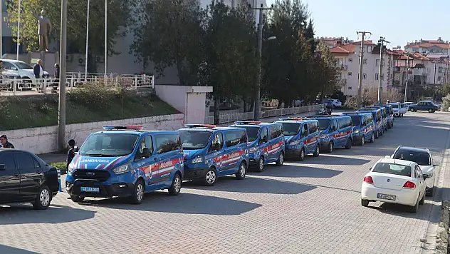 Dolandırıcılık Operasyonunda 21 Gözaltı