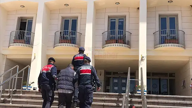 Dolandırıcılıktan Aranan Şahıs Yakalandı