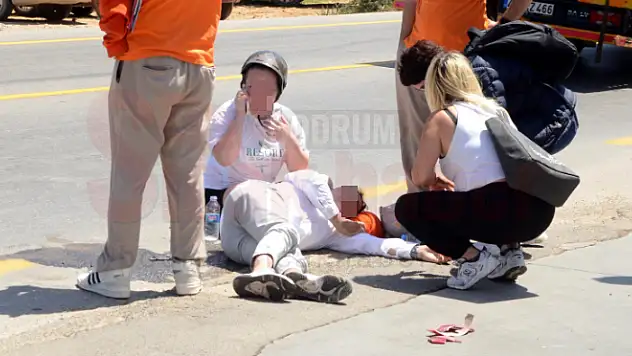 Dönüş Yapan Araca Çarpıp Yaralandı