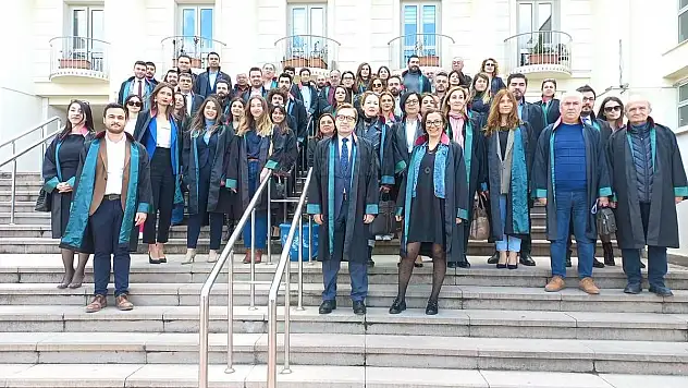 DÜNYA AVUKATLAR GÜNÜNDE AÇIKLAMALARDA BULUNDULAR