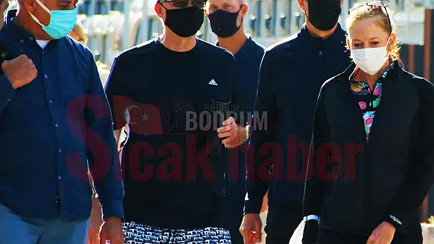 Dünyaca Ünlü Bill Gates Mega Yatı ile Bodrum Açıklarına Geldi