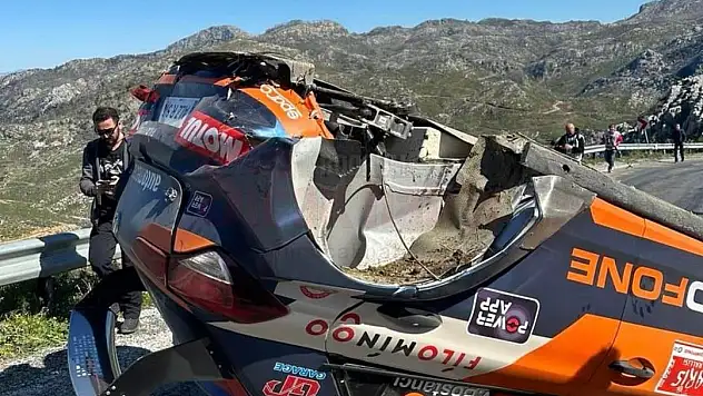 Ege Rallisi'nin İkinci Gününde Ünlü Pilot Kaza Yaptı