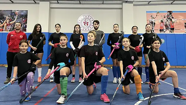 Ege Yıldızlarında 14 yaşındaki Sporcular 1. Lige hazırlanıyor