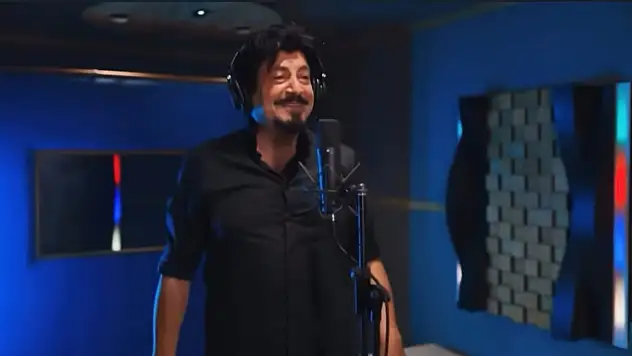 Ekkin Akkaş'tan Bodrum'da çekilen klip yayında