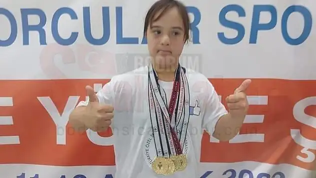 Engelleri Yüzerek Aştı, Türkiye Şampiyonu Oldu