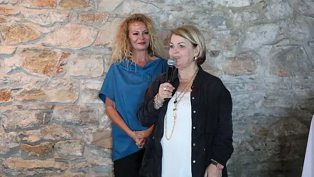 Erkek Egemen Dünyada 'Kadın Olmak' Söyleşisi