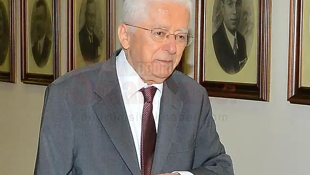 Eski Bakan Tarhan Erdem Bodrum'da Hayatını Kaybetti