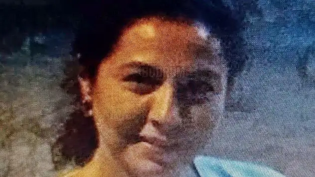 Eski Eşi ve Erkek Arkadaşı Arasındaki Kavgayı Ayırırken Ağır Yaralandı