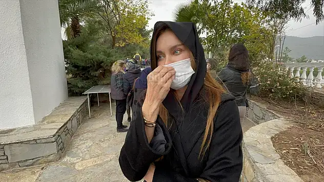 Eski manken Ebru Şallının acı günü