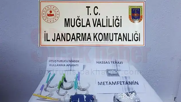Evinde Uyuşturucu Ticareti Yapan Şahsa Göz Altı
