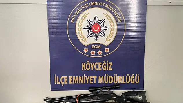 Evinden cephanelik çıktı !