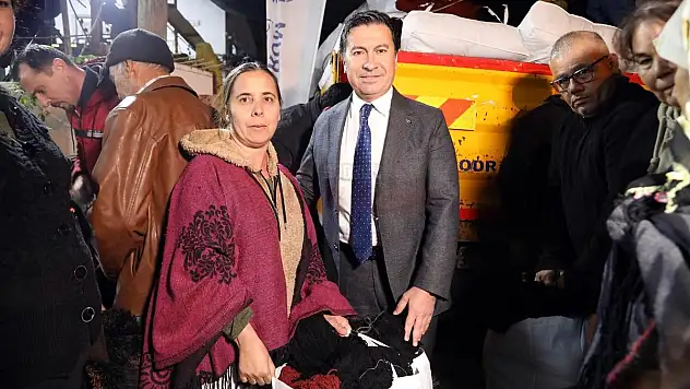 Evlerde Üretilen Halıların İpi Belediyeden