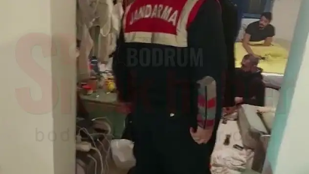 Evlerinde 30 Göçmen Bulunduran 2 Kişi Gözaltına Alındı